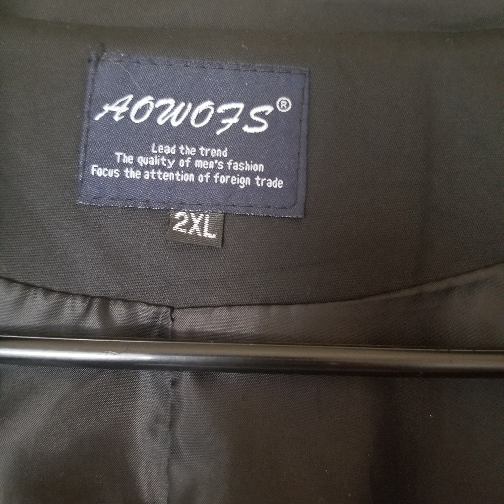 Jacket - Picture 2 of 3
